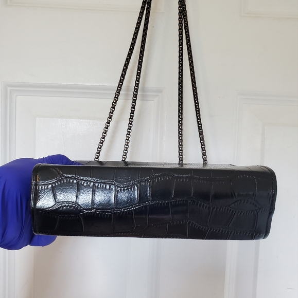 Mini Croc Embossed Chain Crossbody Shoulder Bag - Picture 6 of 12